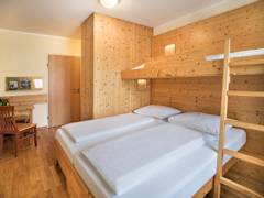 Zimmerbild 14