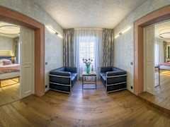 Zimmerbild 9
