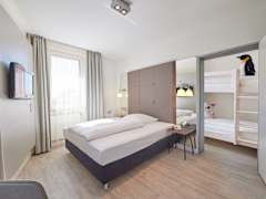 Zimmerbild 12