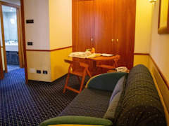 Zimmerbild 13