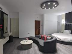 Zimmerbild 9