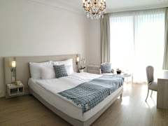 Zimmerbild 4
