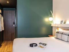 Zimmerbild 6