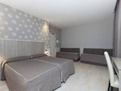 Zimmerbild 15