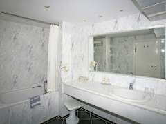 Zimmerbild 6