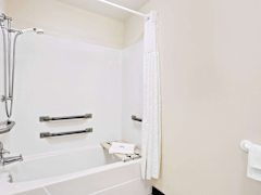 Zimmerbild 9