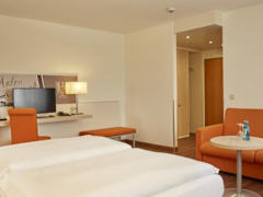 Zimmerbild 8