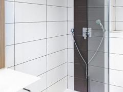 Zimmerbild 15