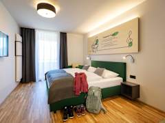 Zimmerbild 4