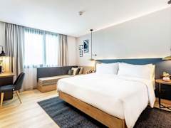 Zimmerbild 6