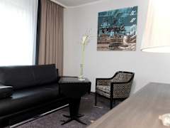 Zimmerbild 8