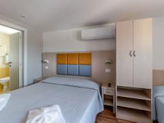 Zimmerbild 15