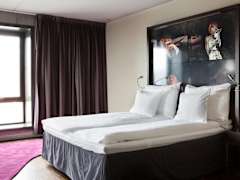 Zimmerbild 6