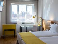 Zimmerbild 6