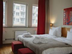 Zimmerbild 7