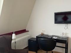 Zimmerbild 9