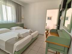 Zimmerbild 6