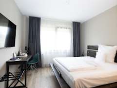 Zimmerbild 4