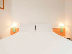 Zimmerbild 9
