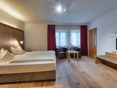 Zimmerbild 4