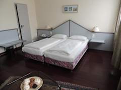 Zimmerbild 12