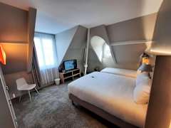 Zimmerbild 4