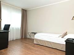 Zimmerbild 4