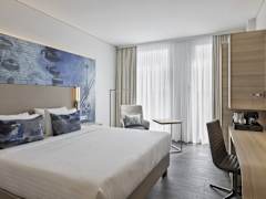Zimmerbild 6