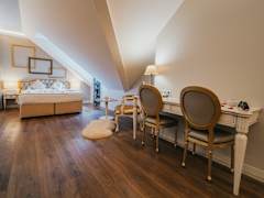 Zimmerbild 8