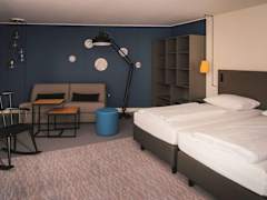 Zimmerbild 11