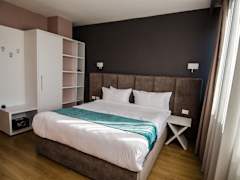 Zimmerbild 8