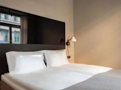 Zimmerbild 6