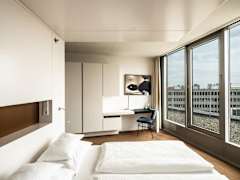 Zimmerbild 13