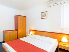 Zimmerbild 8