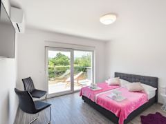 Zimmerbild 6