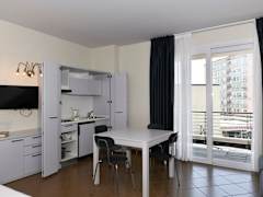 Zimmerbild 9