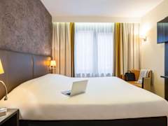 Zimmerbild 7