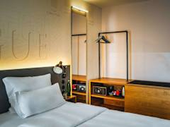 Zimmerbild 9