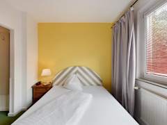 Zimmerbild 6