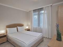 Zimmerbild 2