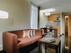 Zimmerbild 6