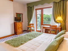 Zimmerbild 9