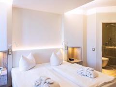 Zimmerbild 9