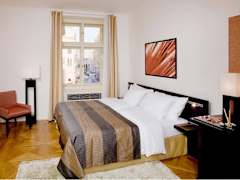 Zimmerbild 12