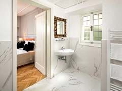 Zimmerbild 12