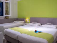 Zimmerbild 44