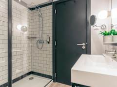 Zimmerbild 81