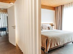 Zimmerbild 64