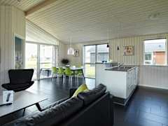 Zimmerbild 15