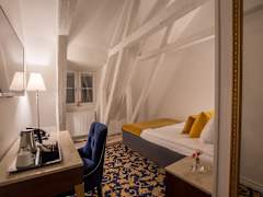 Zimmerbild 11